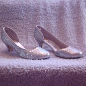Glamorous Silver Heels with Glitter Finish